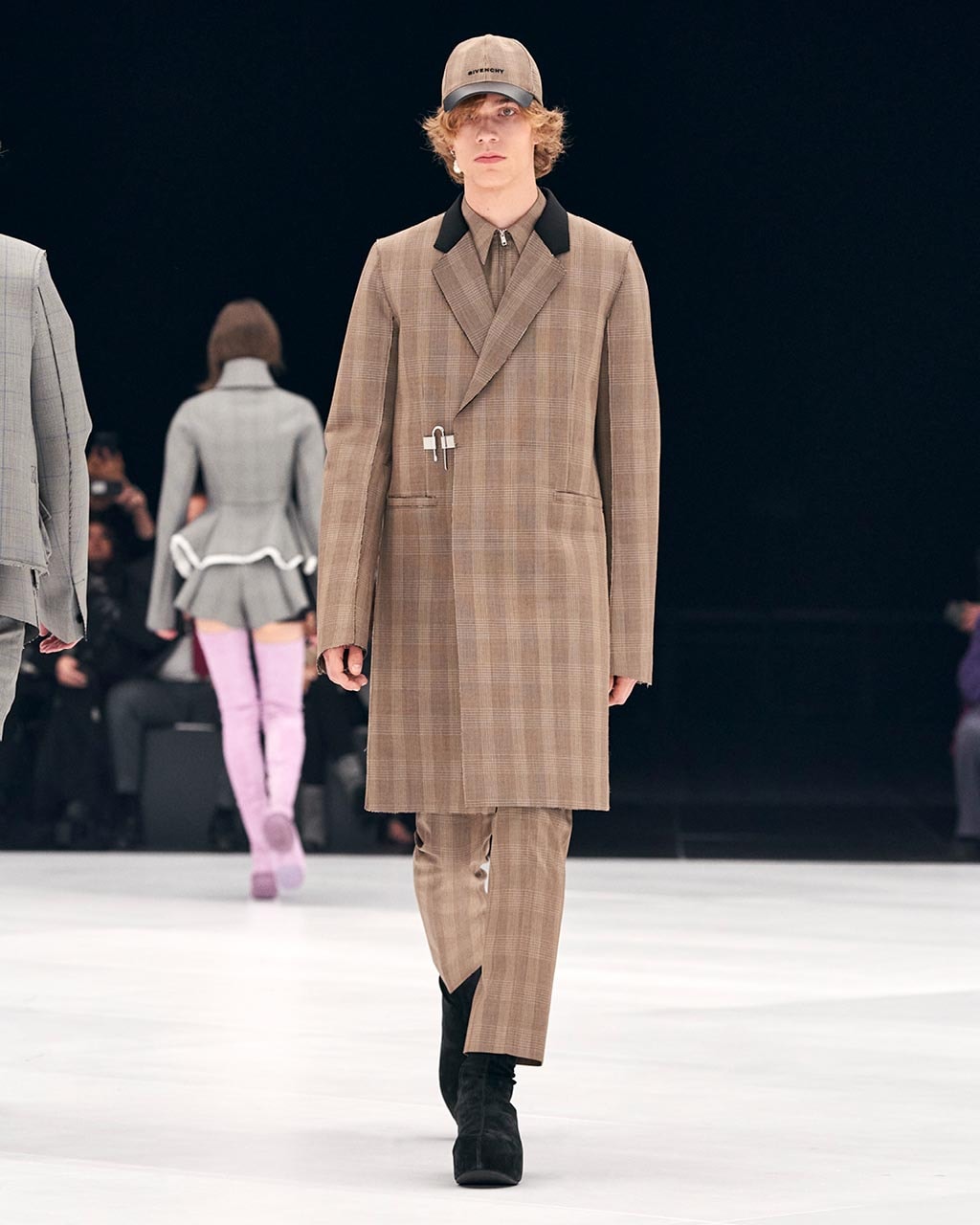 Spring Summer 2022 collection Look 31