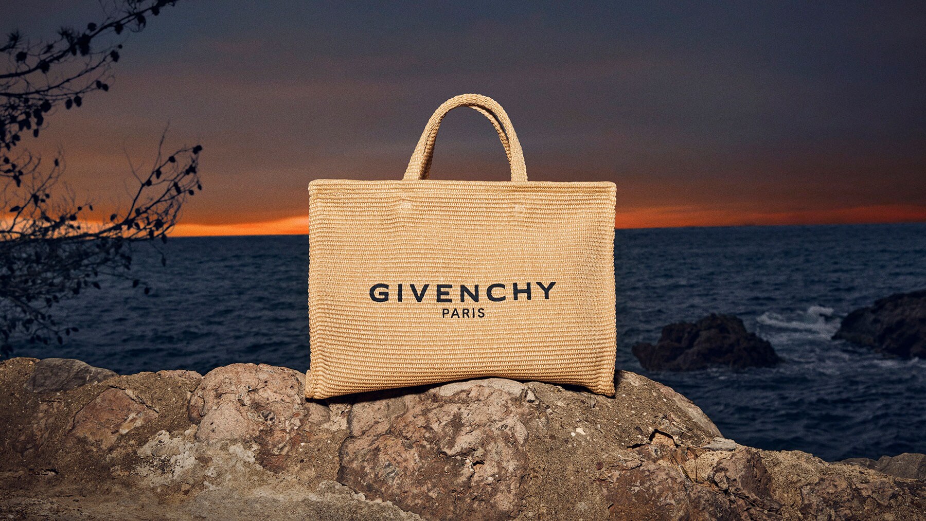 Large G-Tote shopping bag in raffia