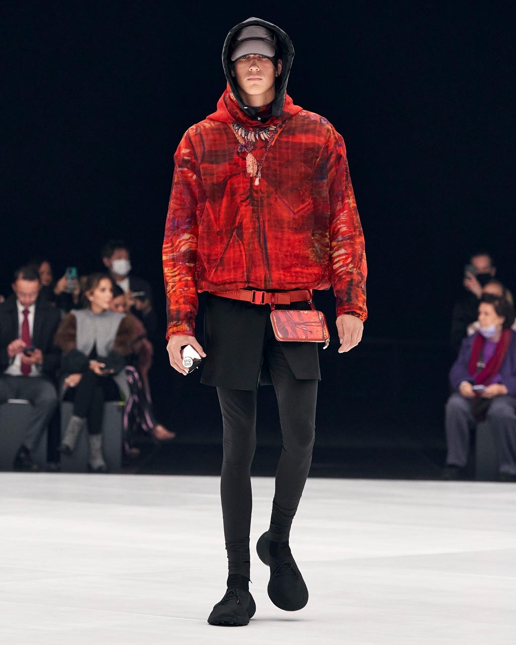 Spring Summer 2022 collection Look 55