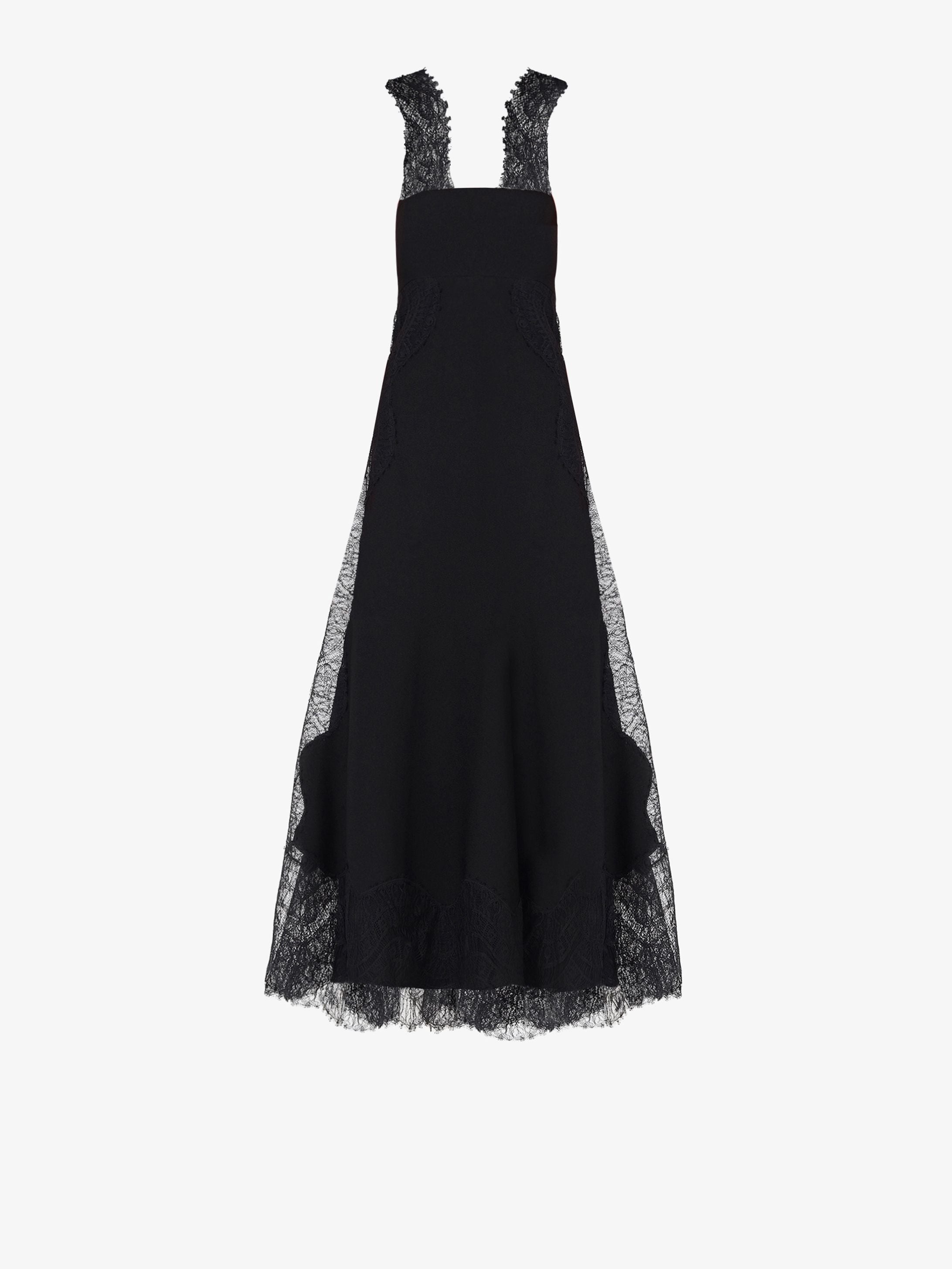 Dress in viscose and lace