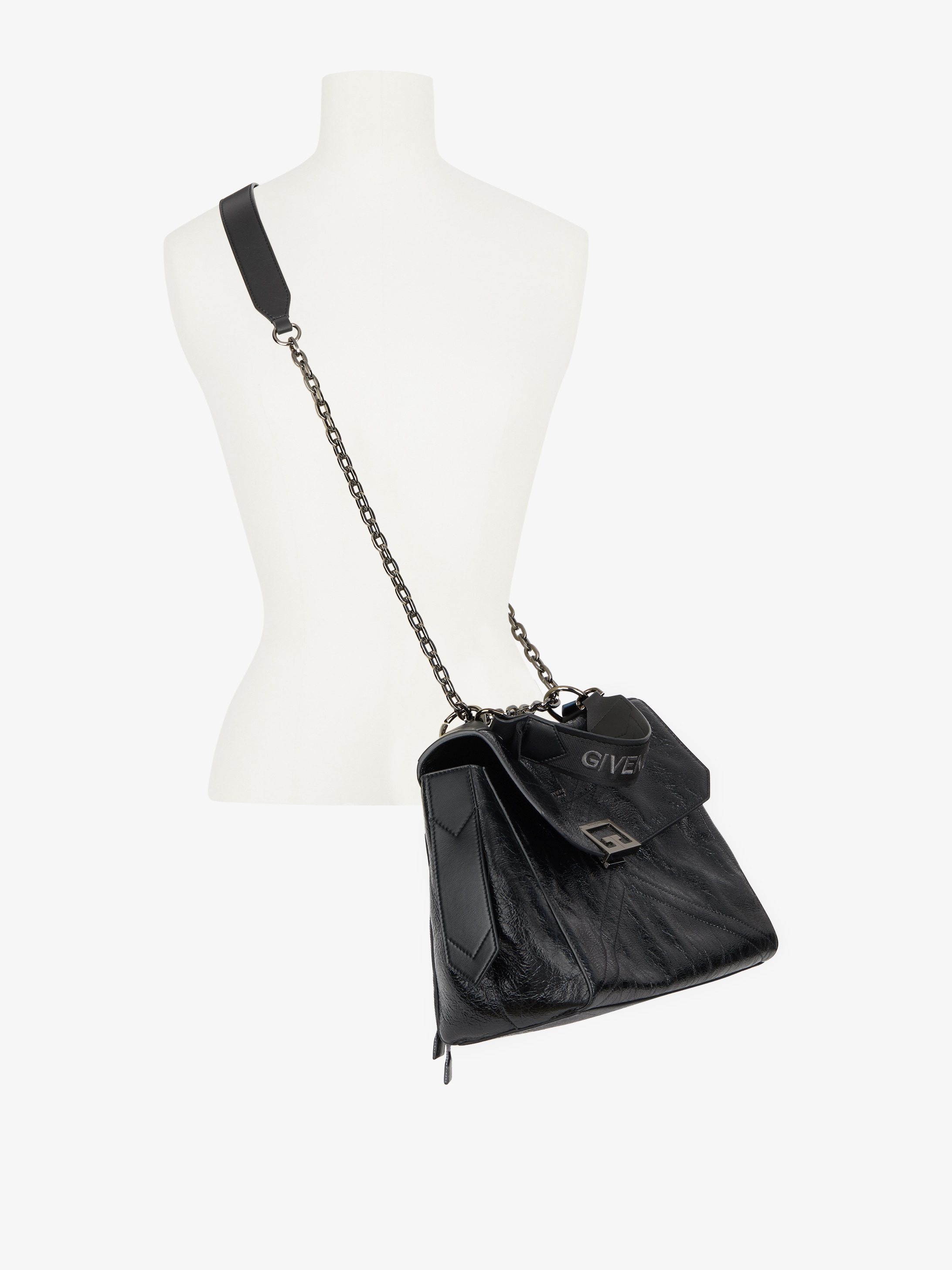 Medium ID bag in cracked leather