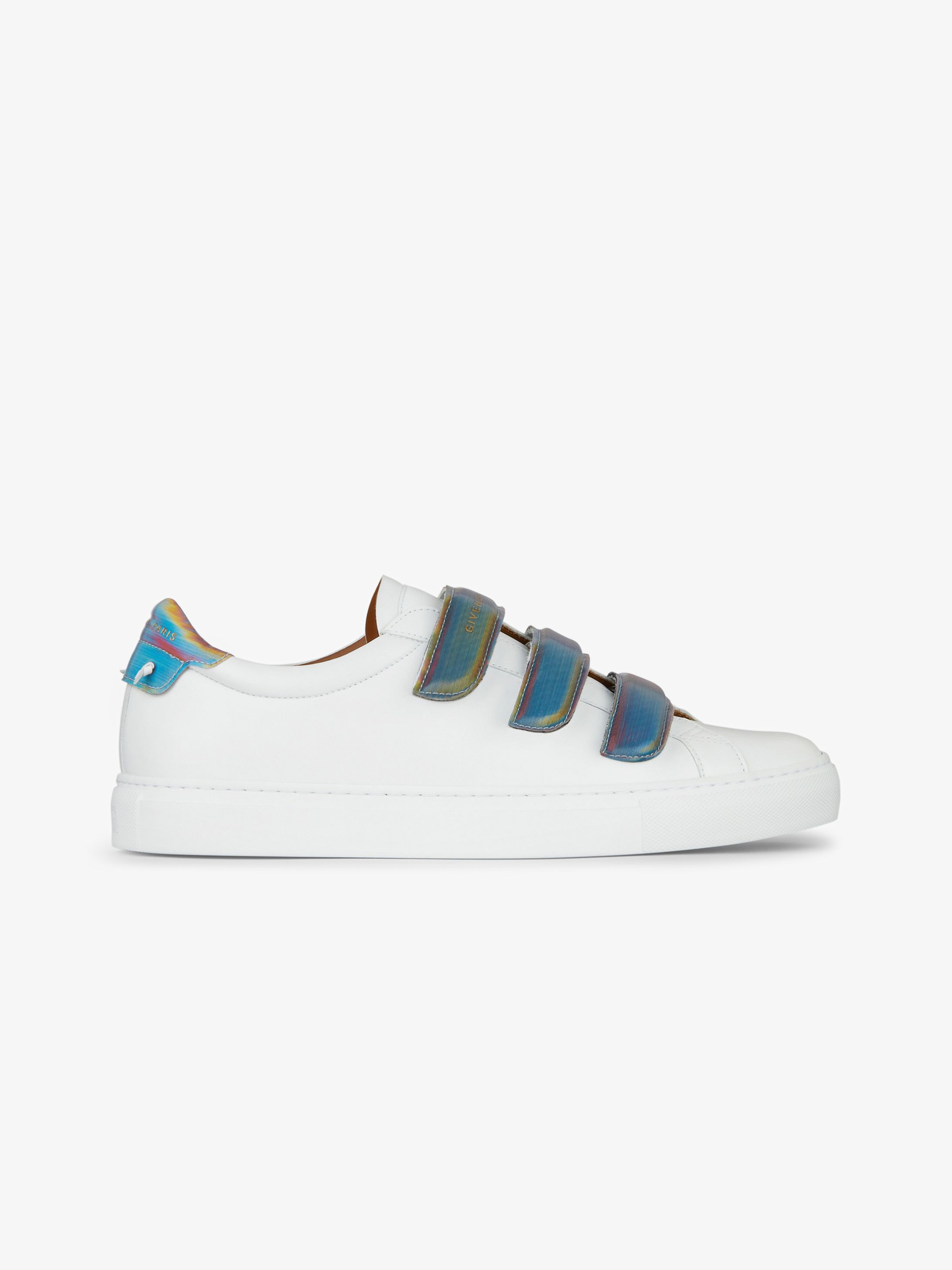 Sneakers with holographic velcro in leather