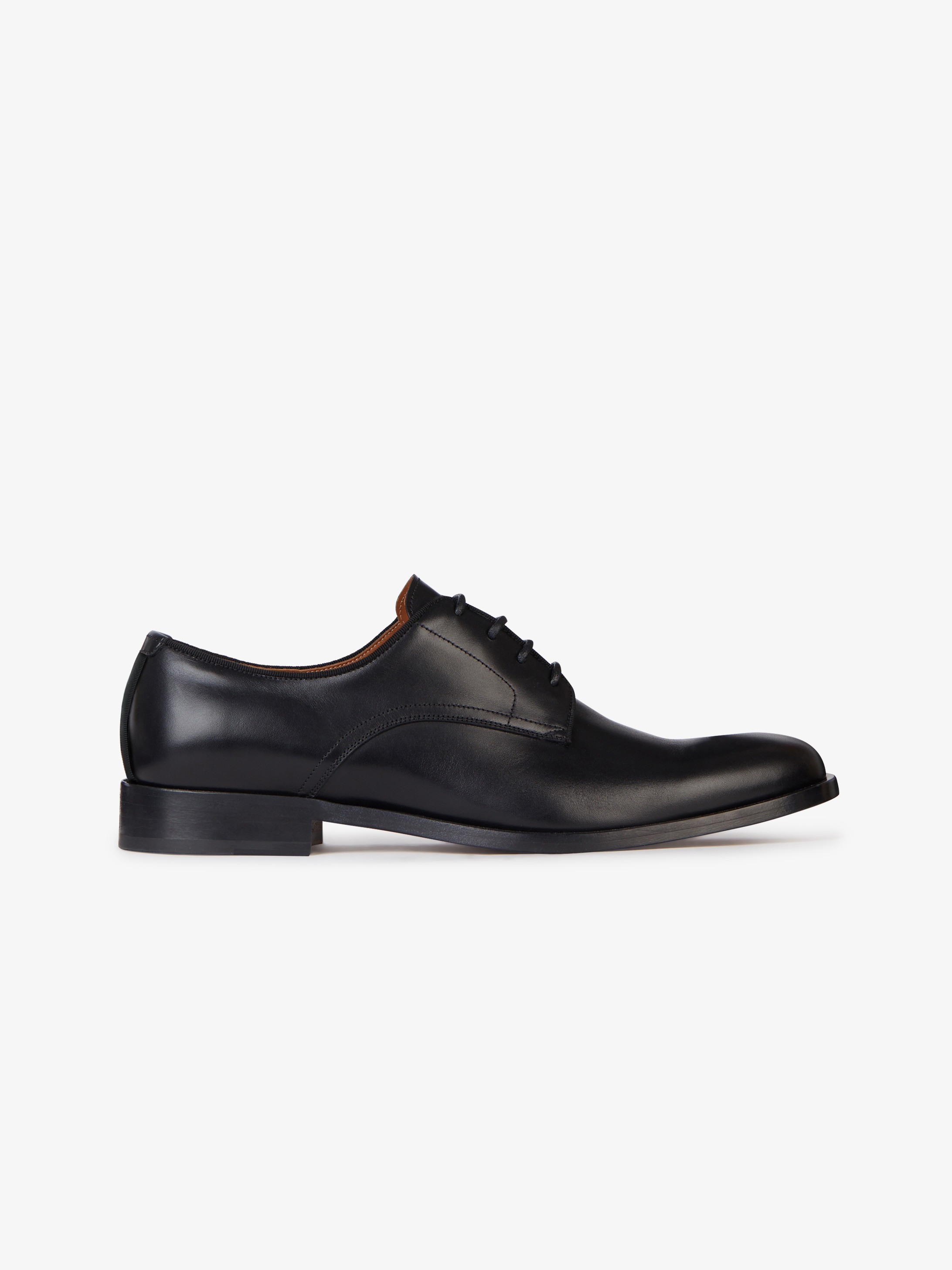 Derby shoes in leather | GIVENCHY Paris