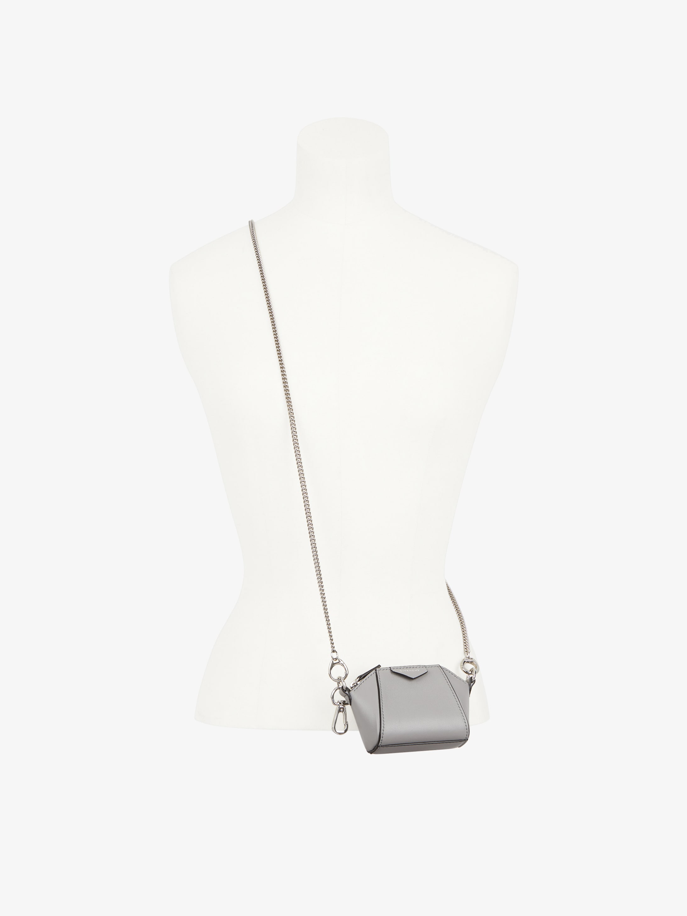 baby antigona calfskin leather bolsa