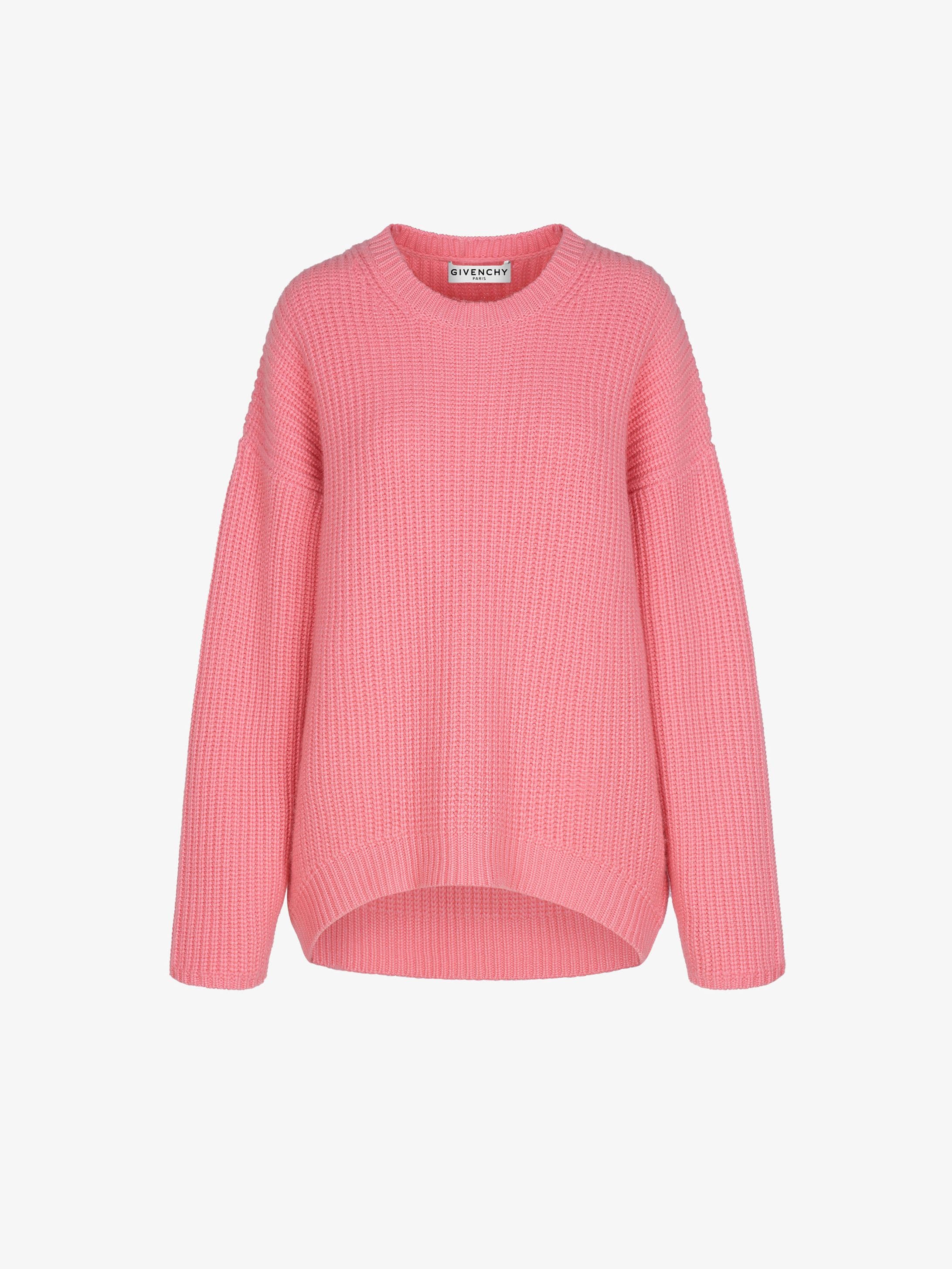 Oversized sweater in ribbed cashmere