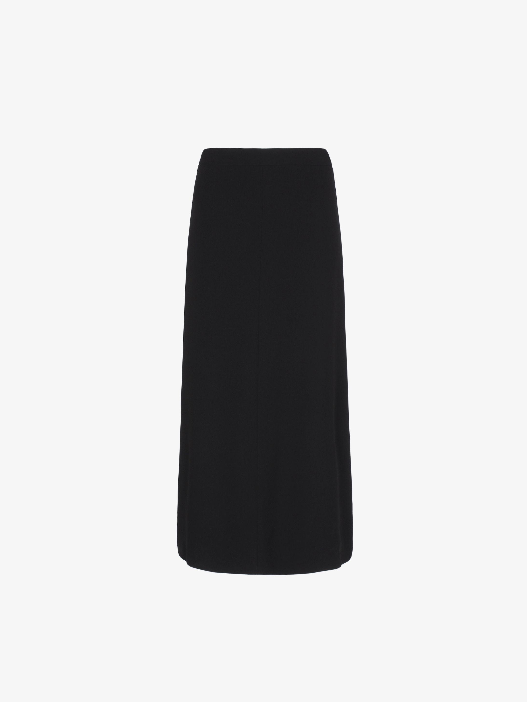 Mid length skirt with contrasted yoke