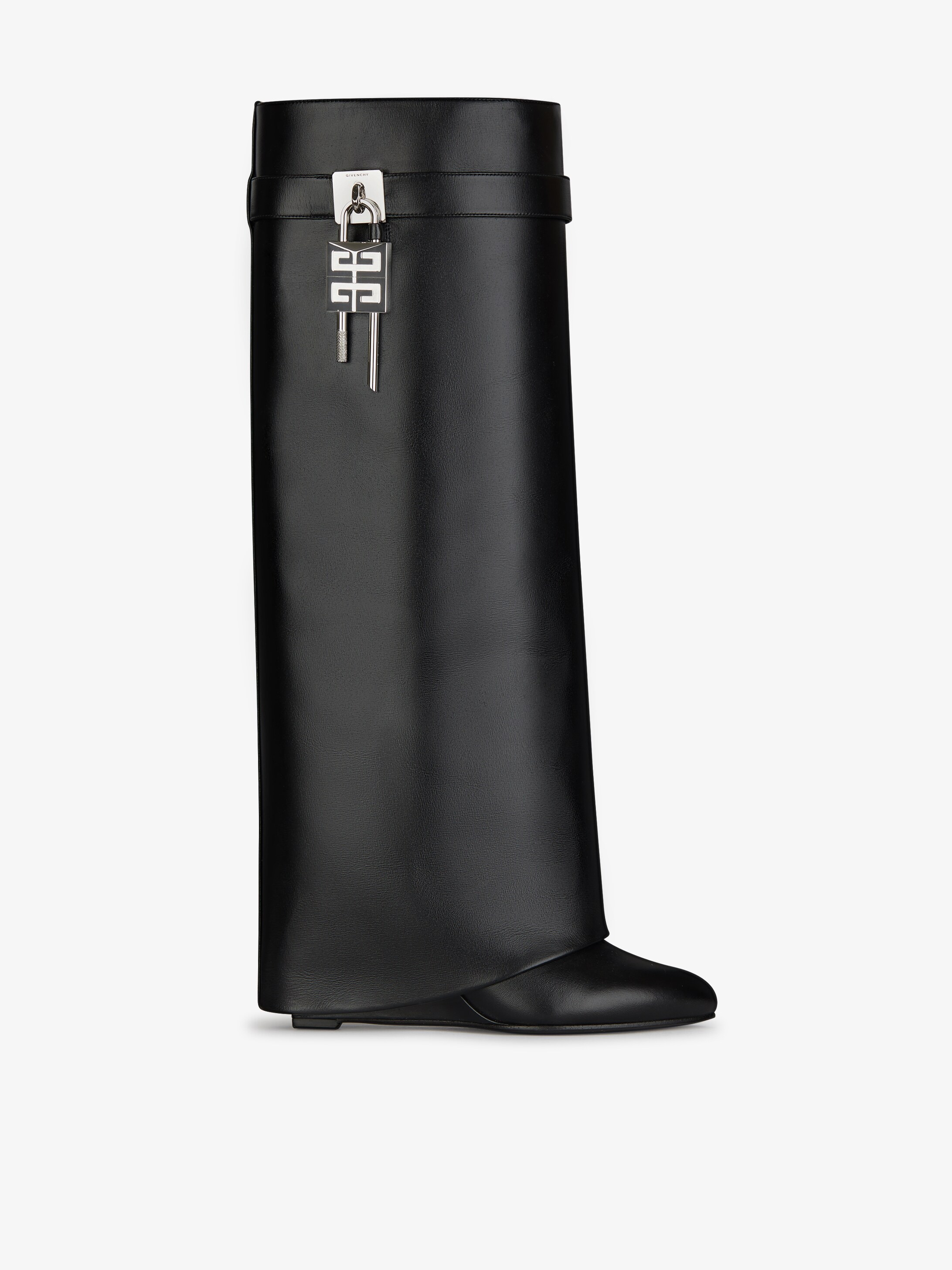 Lock boots in leather | GIVENCHY Paris