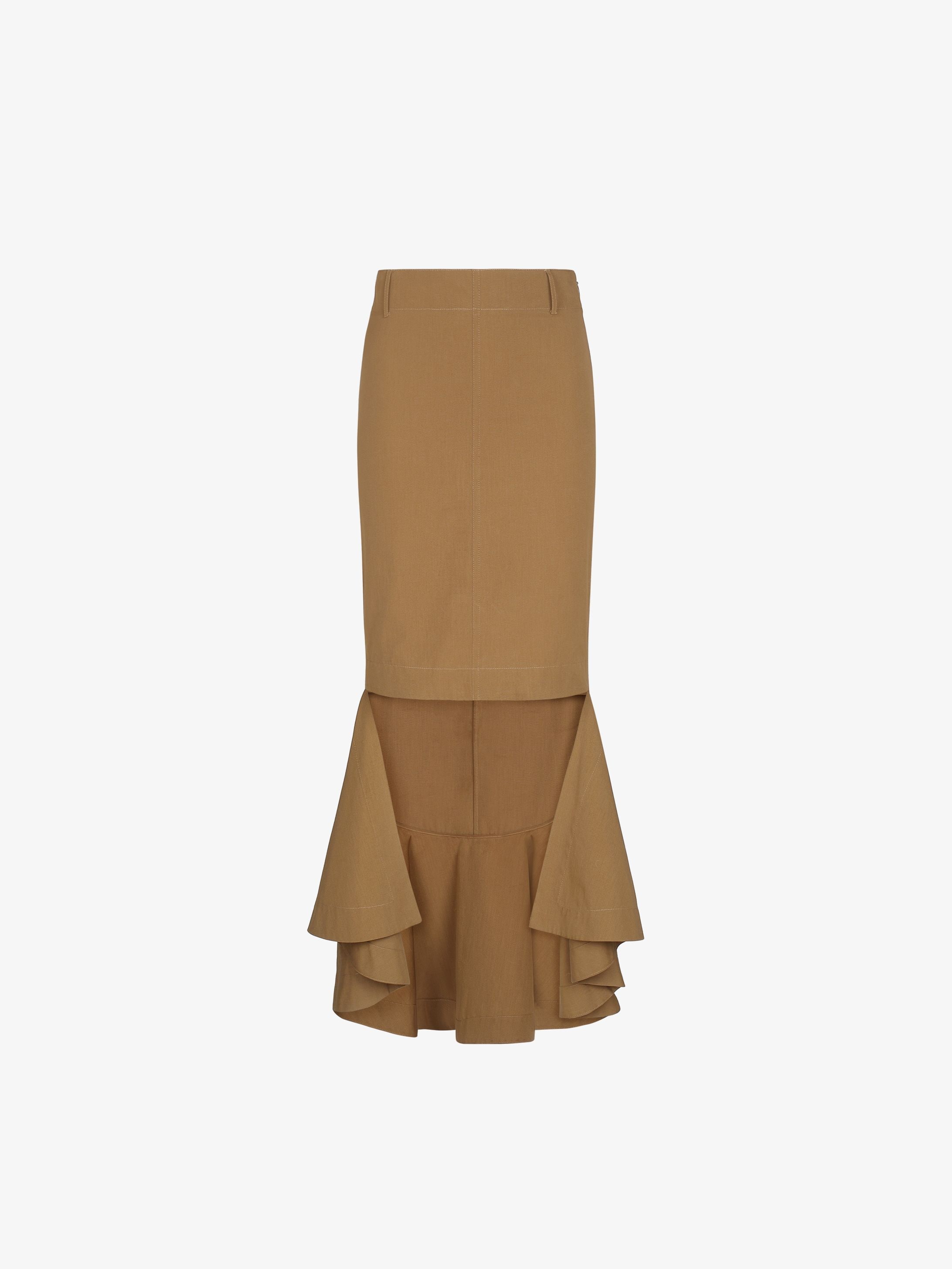 Asymmetrical skirt with ruffle