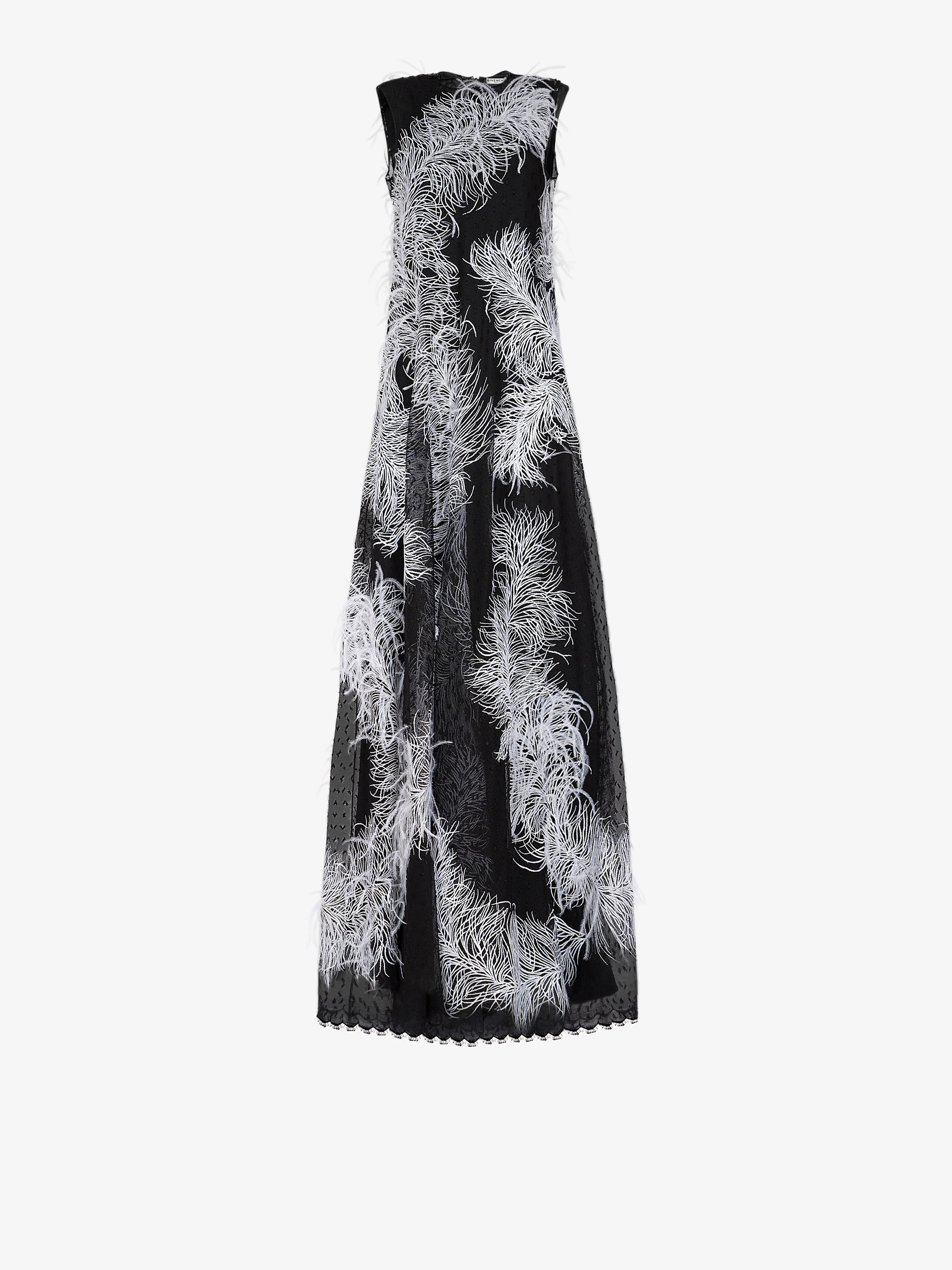 Dress in tulle with embroidered feather