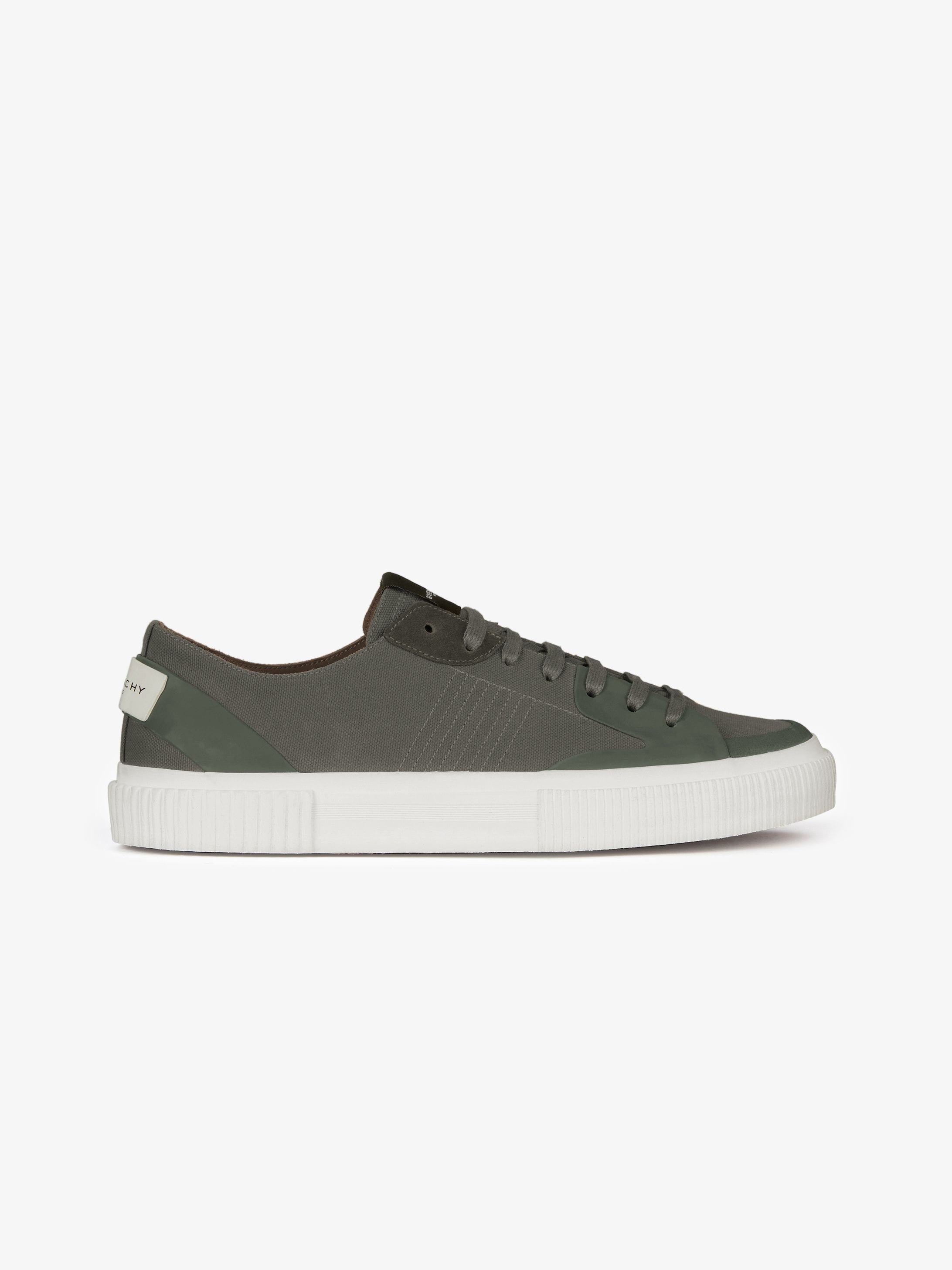 Sneaker basse di tela