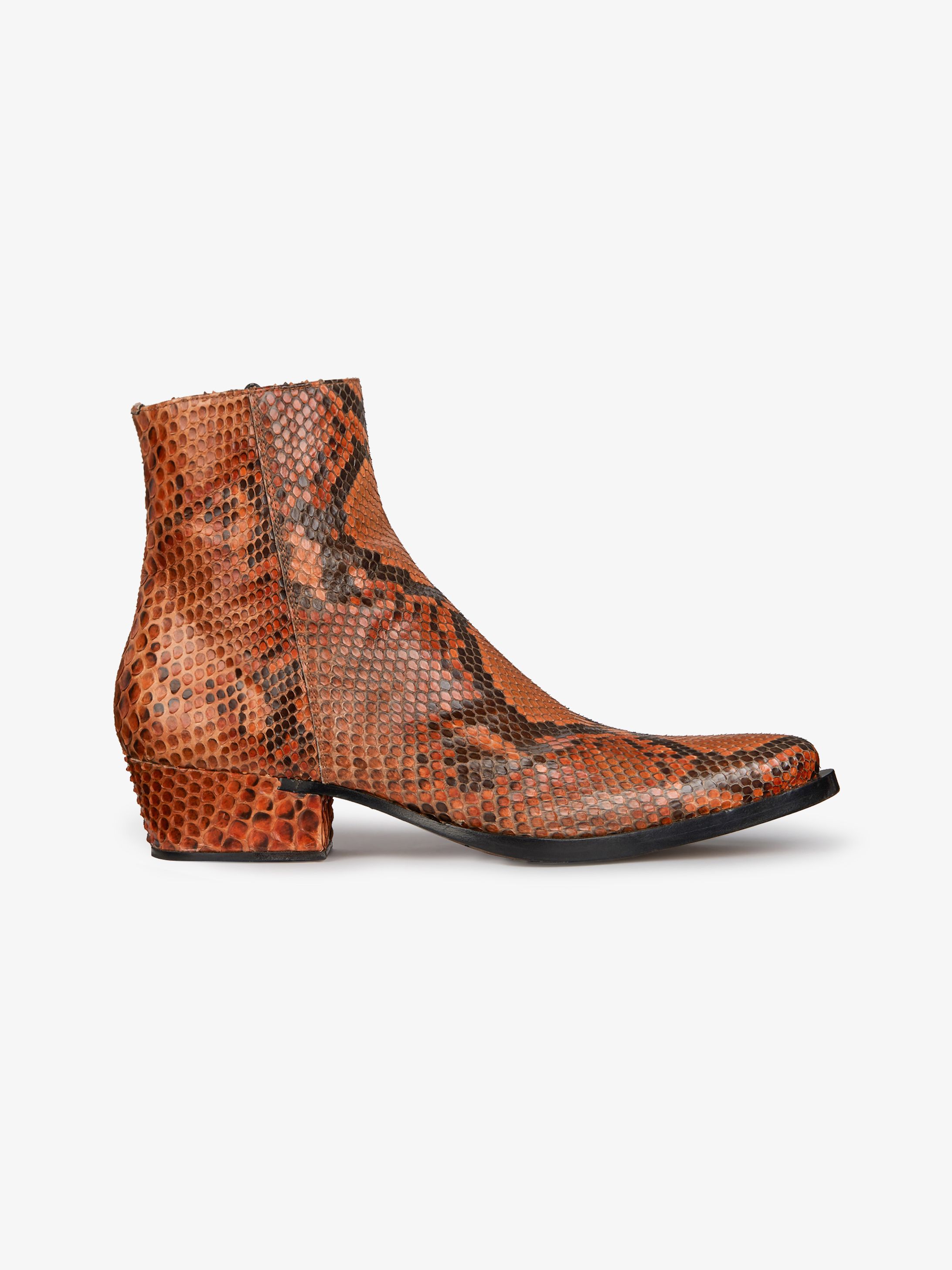 Pointed boots in python