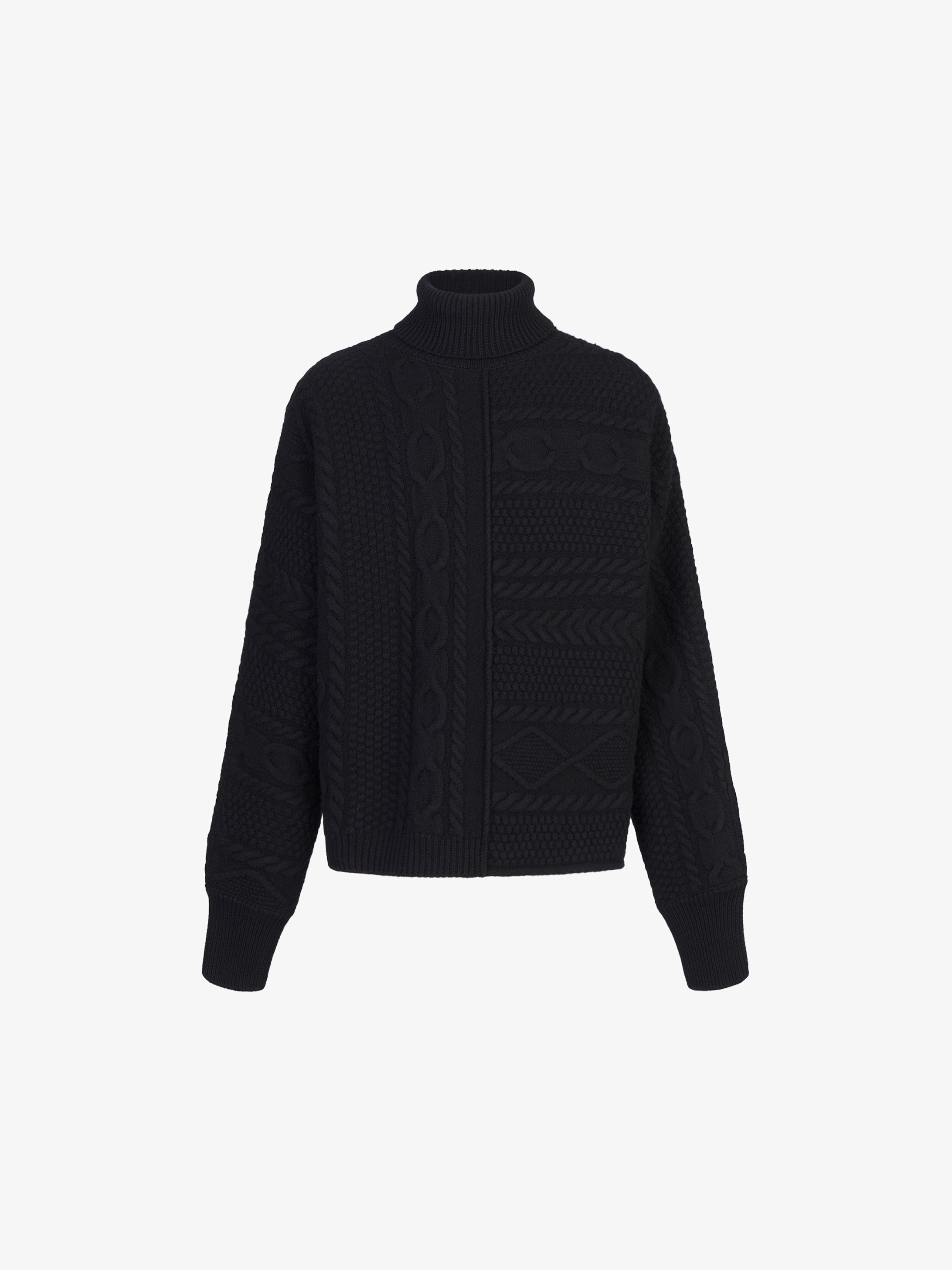 Oversized knitted sweater