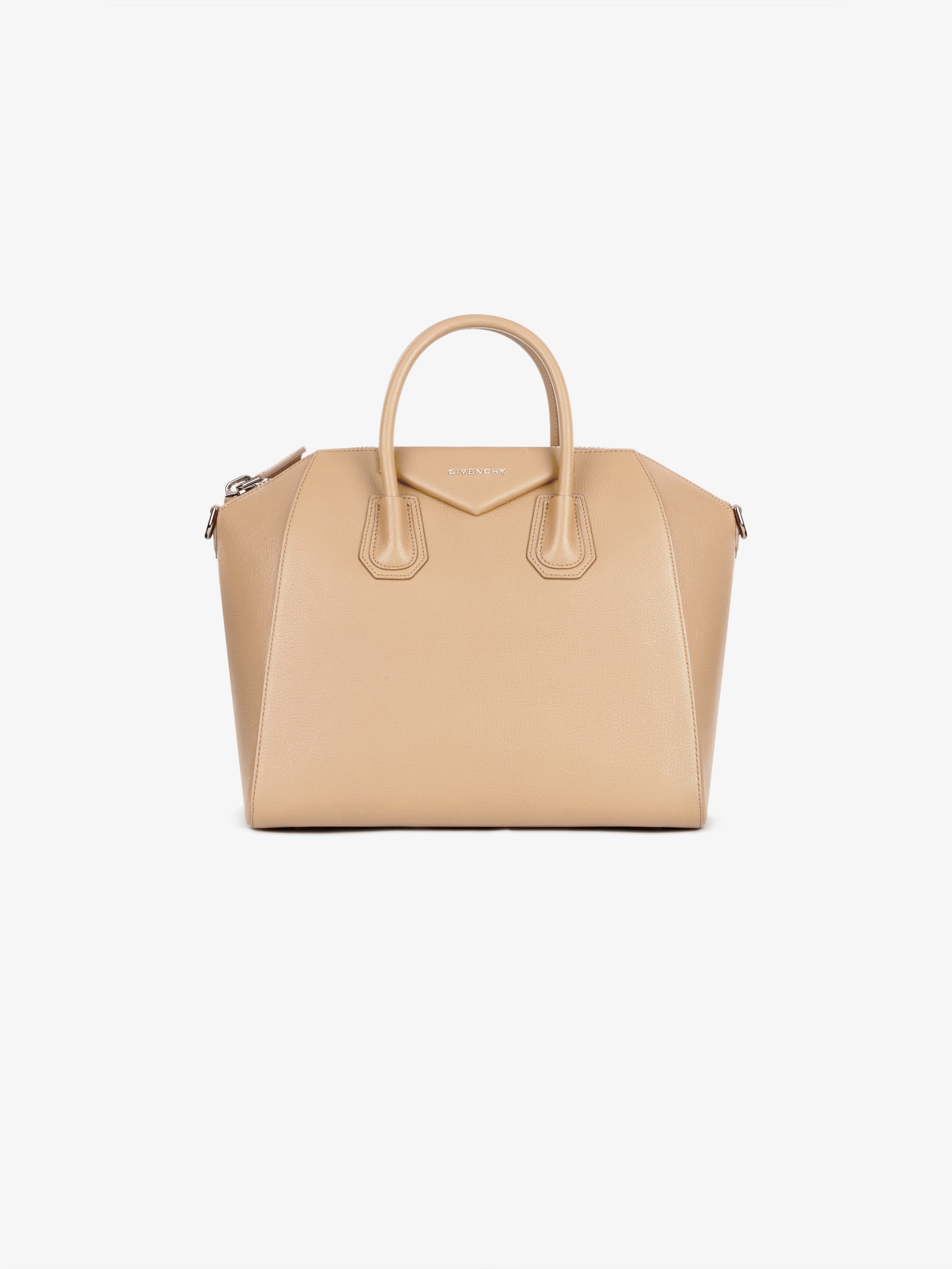 Medium Antigona bag in grained leather