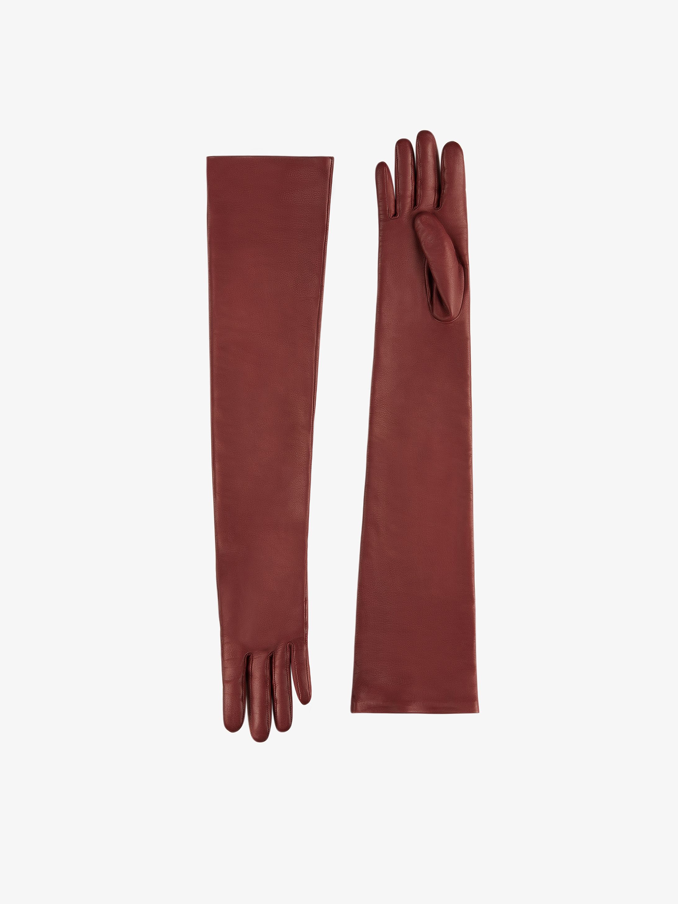 Long gloves in smooth leather