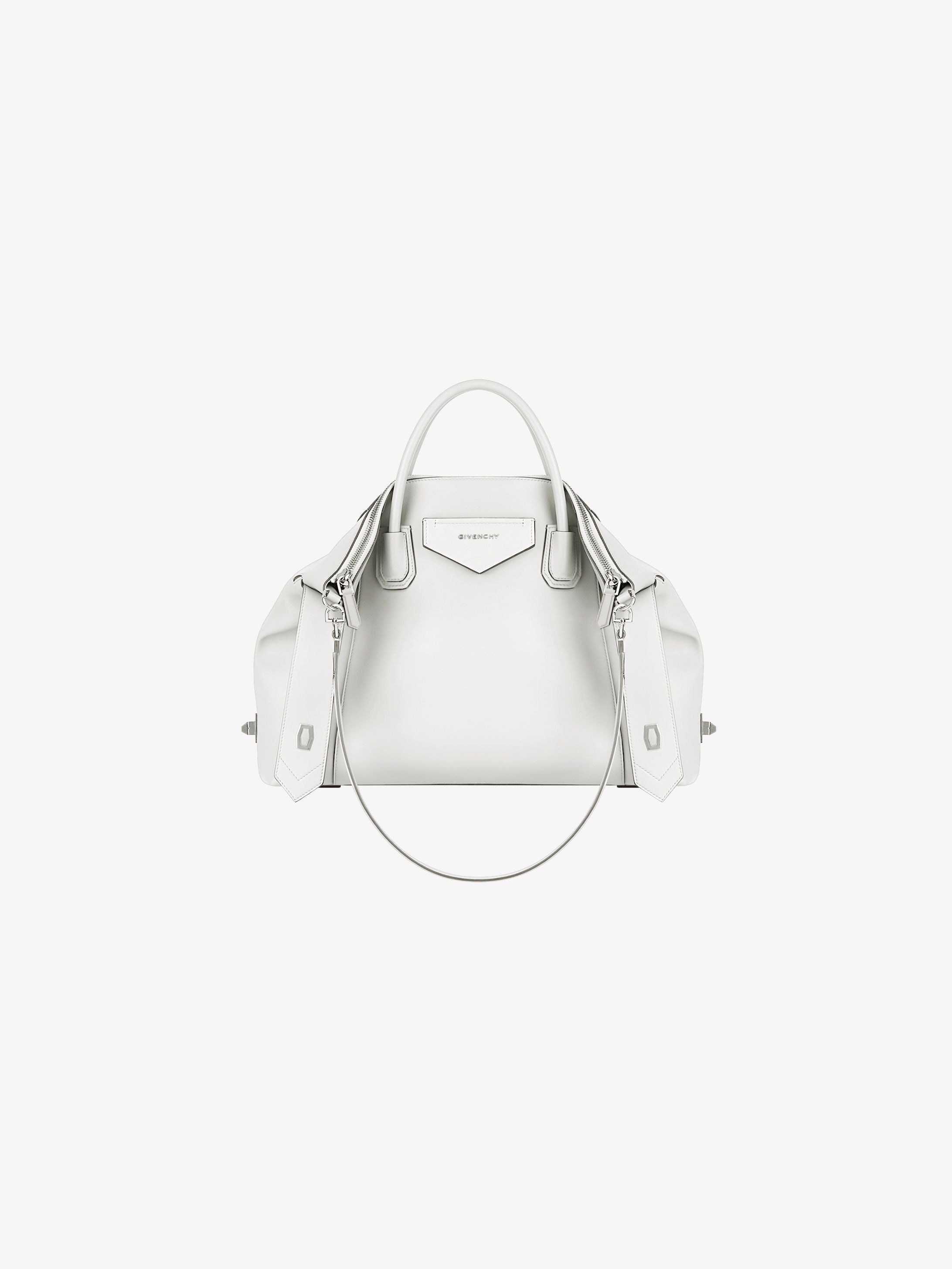 Medium Antigona Soft bag in smooth leather