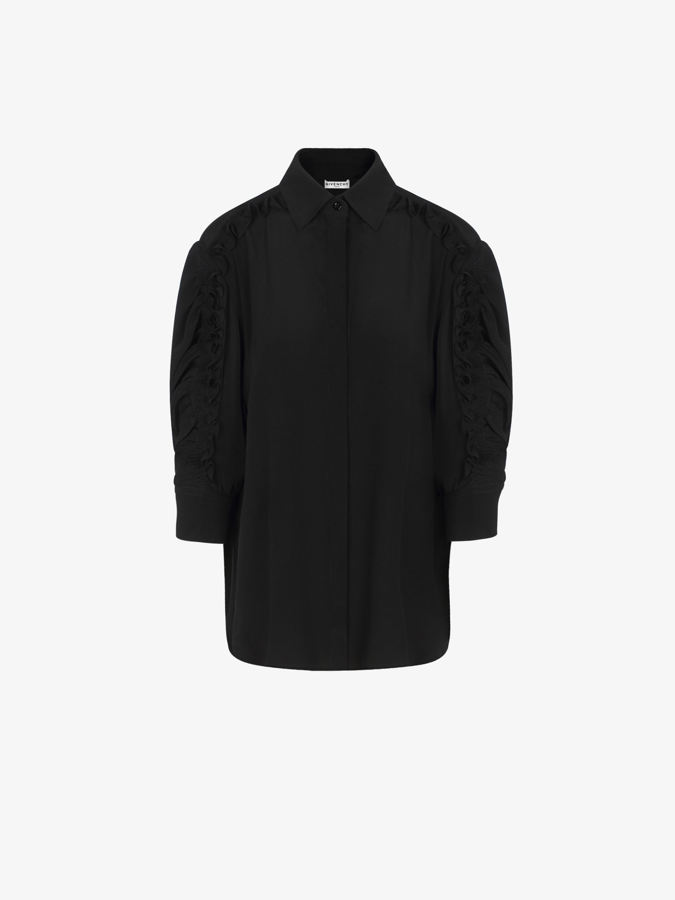 Shirt in silk with gathered sleeves