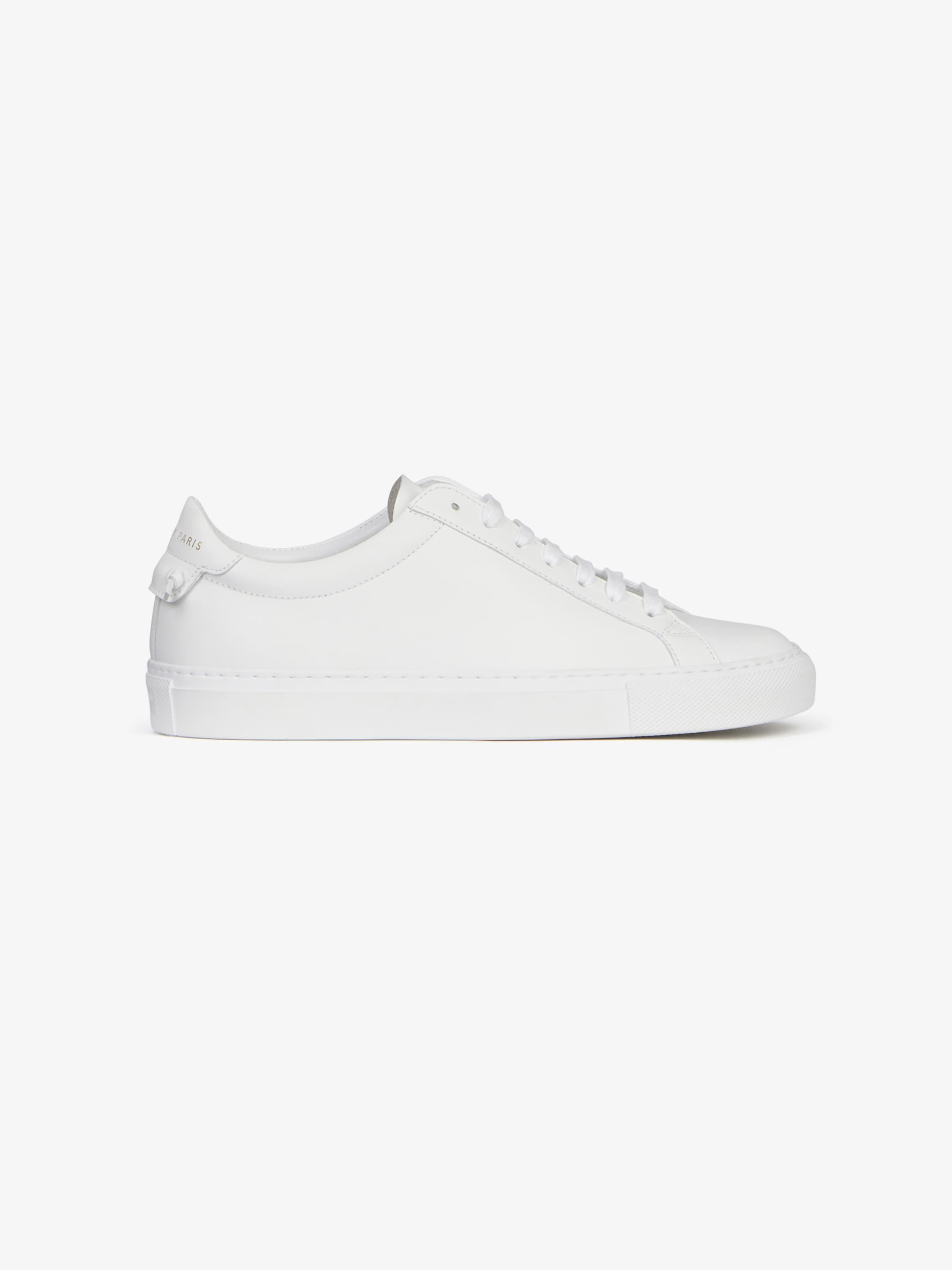 Sneakers in matte leather
