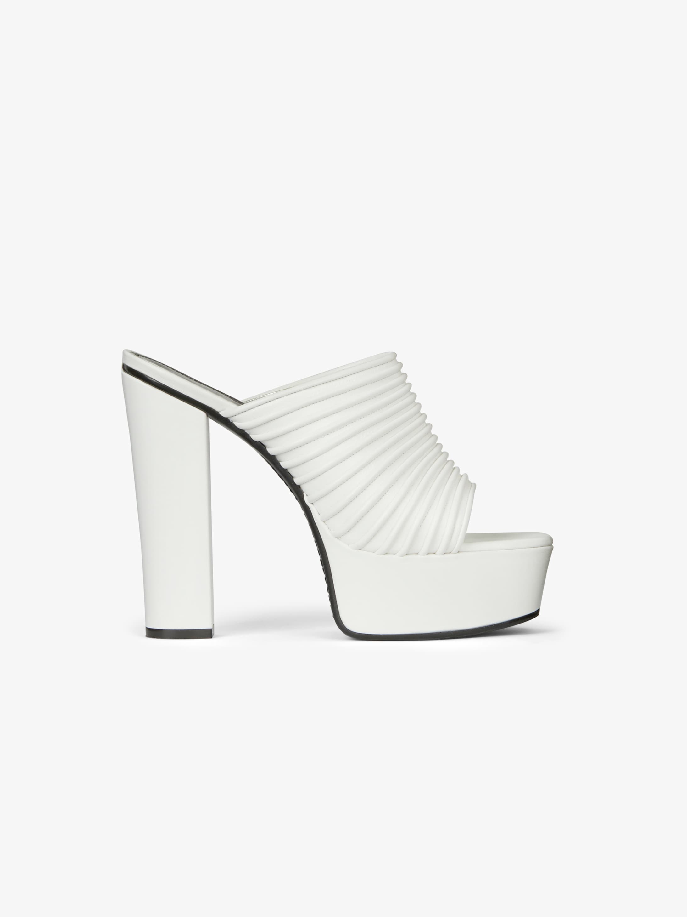 Platform mules in pleated leather